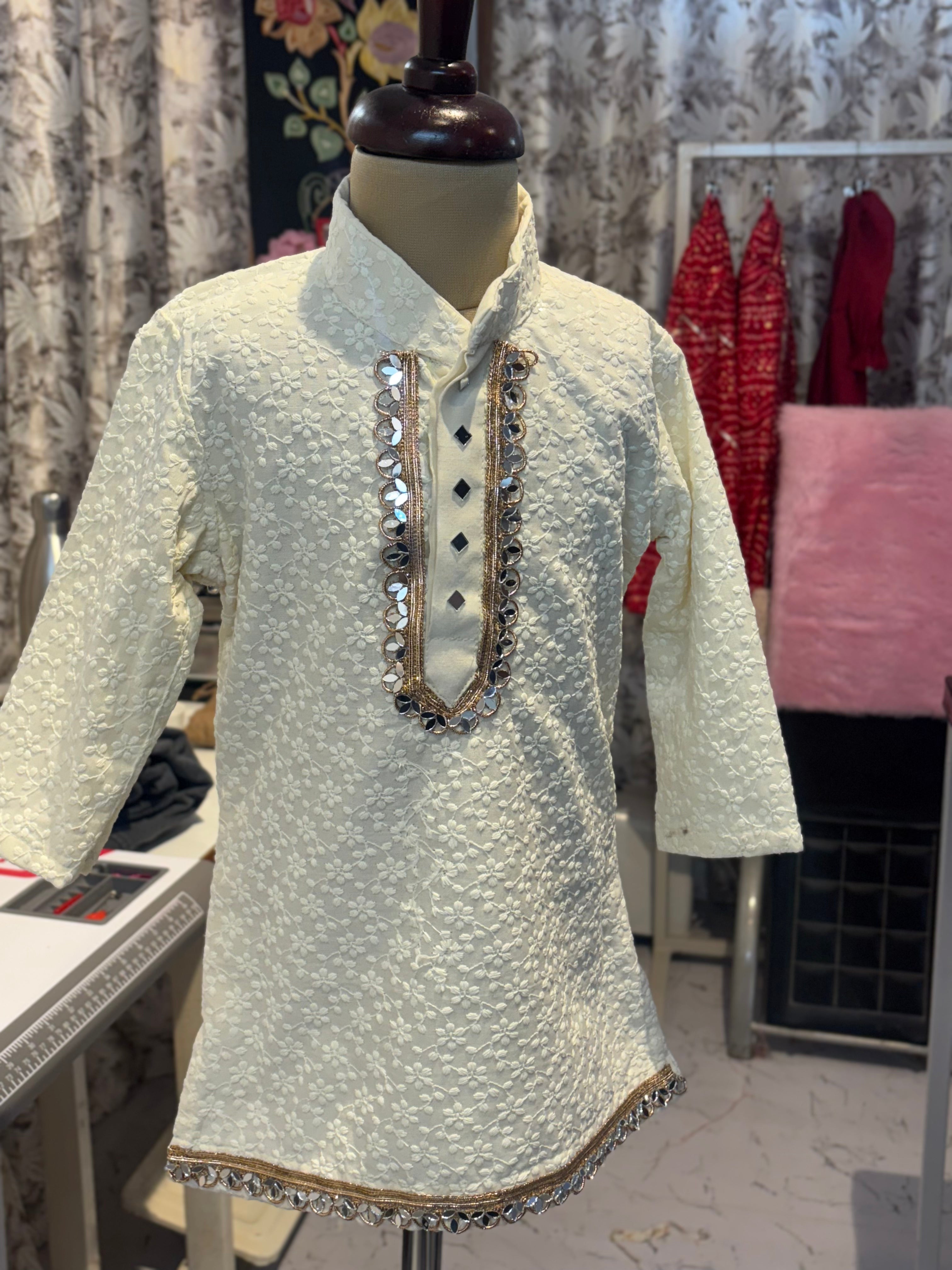 Nanha Noor Kurta